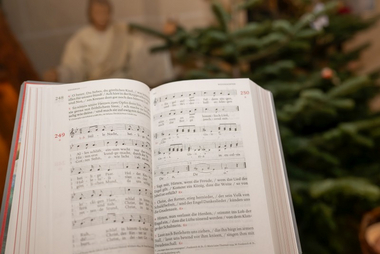 Foto: Offizialat Vechta / Johannes Hörnemann Foto aus dem Gotteslob Lieb 249