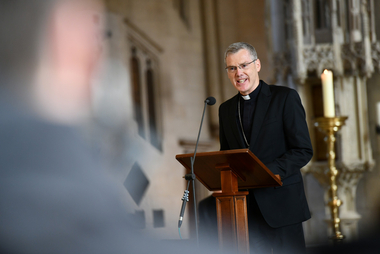 Bischof Dr. Heiner Wilmer während seiner Einführungsrede im St. Paulus Dom